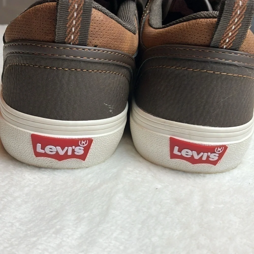 Levi's Alpine Tumbled Stacked Synthetic Leather Casual Lace-up Sneaker Men's 9.5